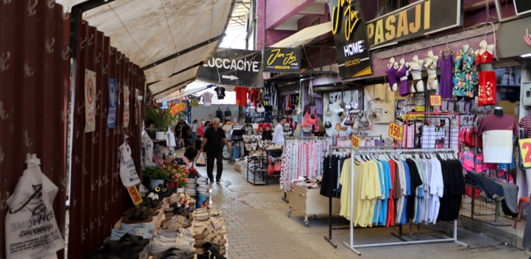 Tarihi Uzun Çarşı’da Bir Devir Kapanıyor