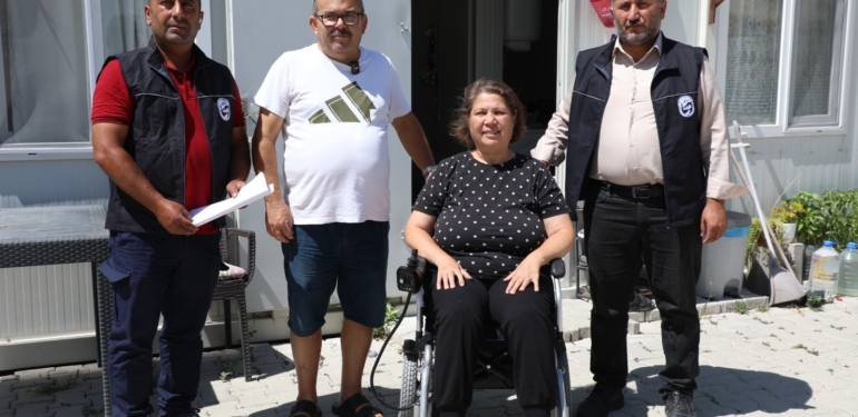 Tekerlekli Sandalyeler Sahiplerine Ulaştı