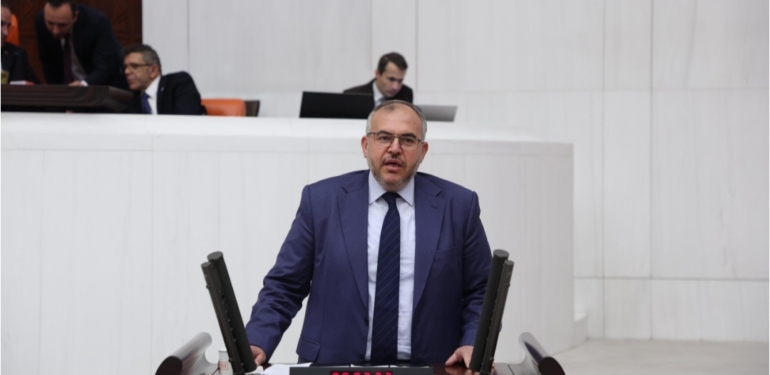 Gazze Yanıyor, Meclis Şirket Yasası Görüşüyor