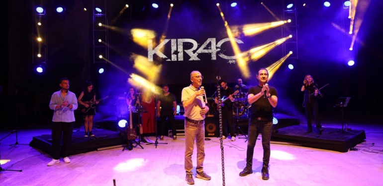 Başkan Yapar “Müziğin İyileştirici Gücüyle Hemşehrilerimize Umut Aşıladık”