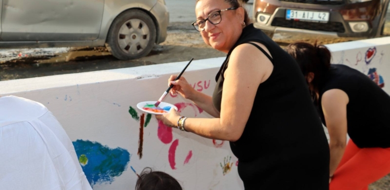 Artık Verecek Bir Karış Toprağımız, Bir tek Ağacımız Yoktur