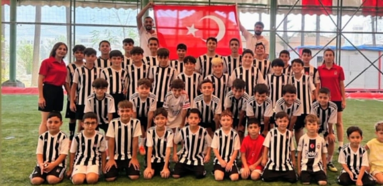 Hatay Beşiktaş Futbol Okulunda 30 Ağustos Coşkusu