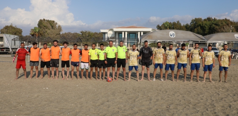 Zafer Bayramı Sahilde Yapılan Sporla Taçlandı