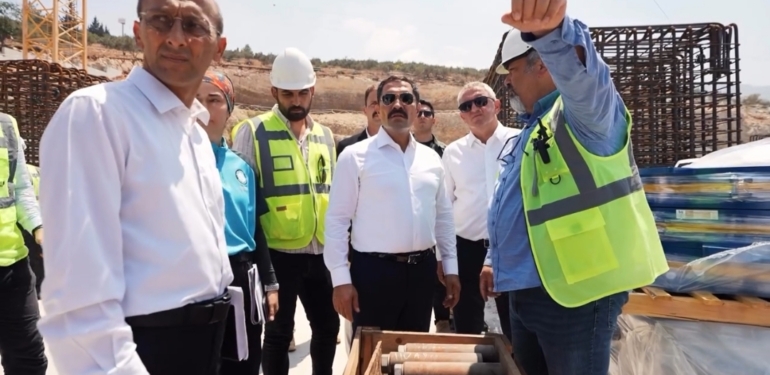 Dev Sağlık Kompleksinde İnşaat Çalışmaları Sürüyor