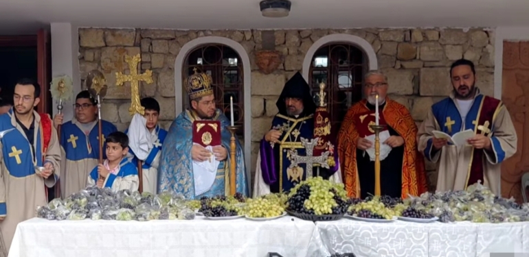 Vakıflı’da Bağ Bozumu Üzümüyle Bereket Duası