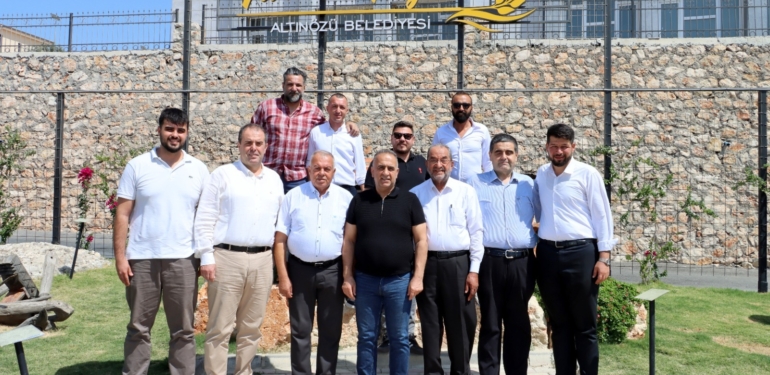 Adnan Hoca: “Rıfat Sarı Bu Memleket İçin Büyük Şans”