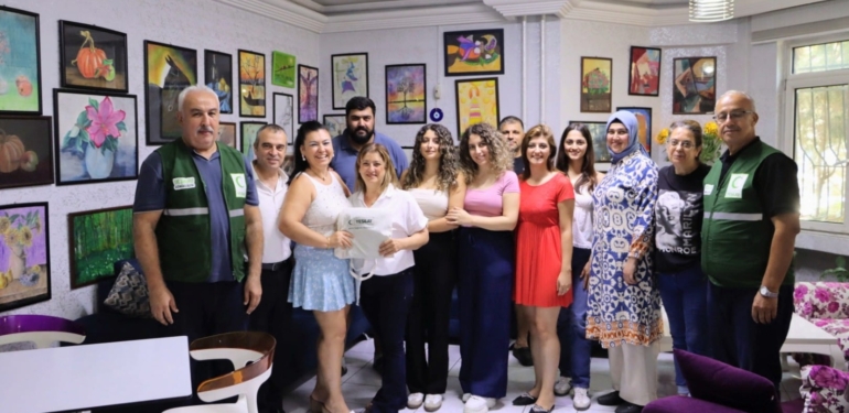 Yeşilay’dan Fatma Satar Müzik Resim ve Bale Akademisi’ne Ziyaret