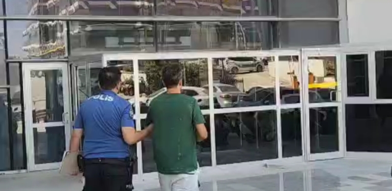6 Yıl Hapis Cezasıyla Aranan Bir Kişi Yakalandı