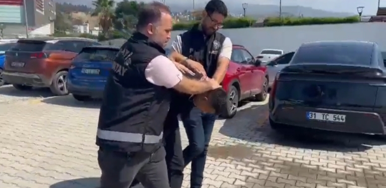 Trafikte Tartıştığı Kişiyi Öldüren Zanlı Yakalandı!