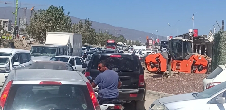 Antakya’da Trafik Çilesi Bitmiyor