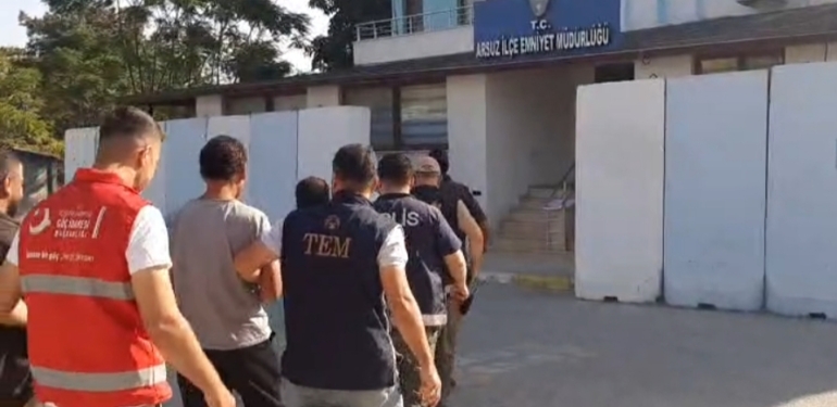 Hatay Emniyetinden Aranan Şahıslara ve Kaçak Göçmenlere Operasyon