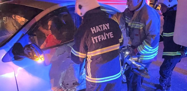 Samandağ’da Yaşanan Kazada 4 Kişi Yaralandı