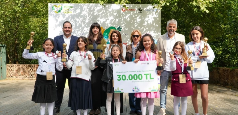 GreenFest’te 900 Gönüllü ve Çocuktan Doğaya Umut