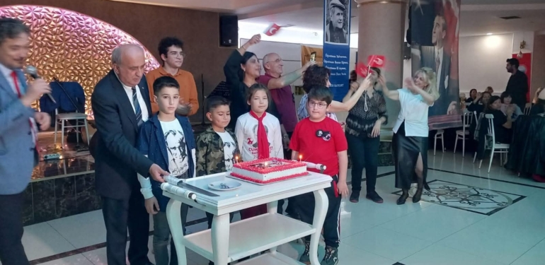 Cumhuriyet Sevdalıları Ankara’da Buluştu