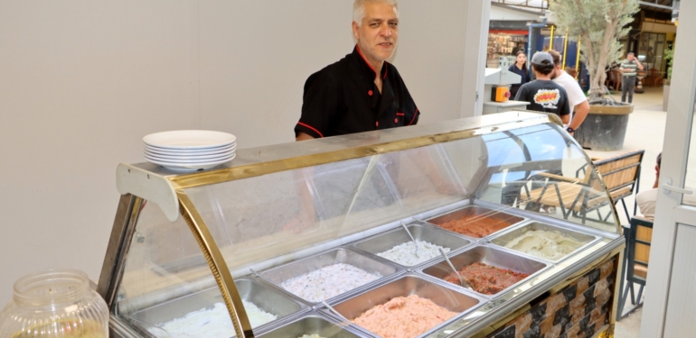 Hatay’ın Efsane Mezeleri “Çarşı Meze”de Yaşatılıyor