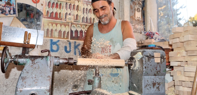 Ahşap Ayak Masaj ve Refleksoloji Silindiriyle Doğal Rahatlama