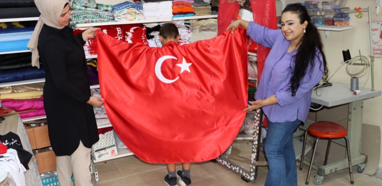 Gülbin Tasarım’da 29 Ekim ve 10 Kasım Öncesi Yoğun Mesai