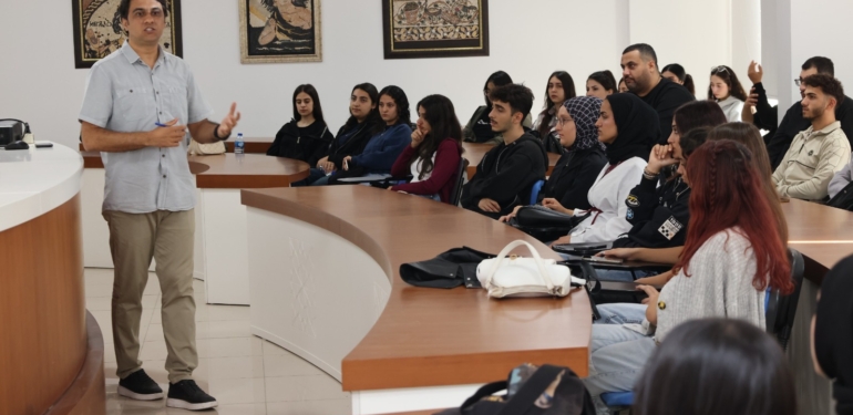 Aile Üniversitesi İlk Mezunlarını Verdi