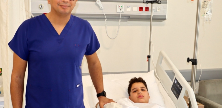 Op. Dr. Dökmeci Kopan Parmakları Yeniden Hayata Döndürdü