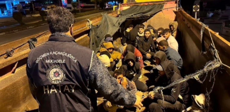 28 Kaçak Göçmen, Operasyonla Yakalandı