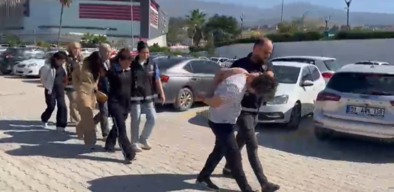 Aranan Kişilere Operasyon : 5 Kişi Yakalandı!