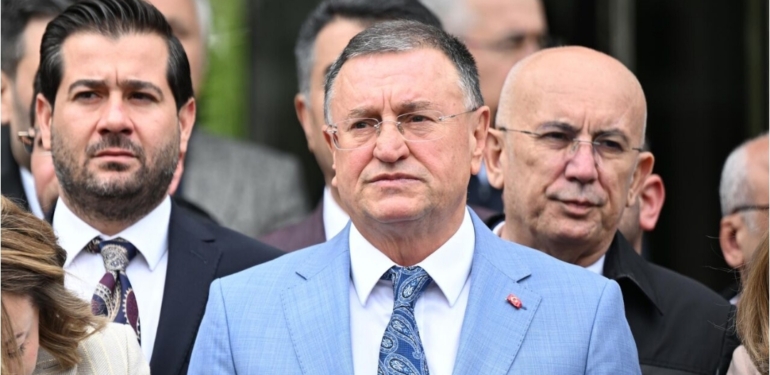 CHP İl Kongrelerinin İptali İçin Dava Açıldı