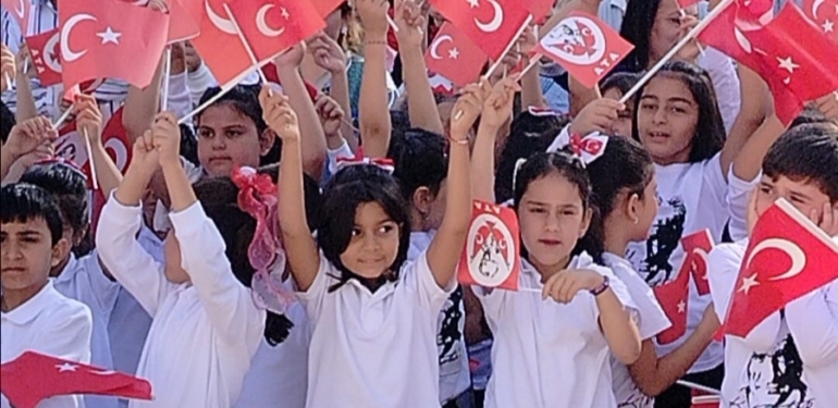 Serinyol İlkokulunda Cumhuriyet Coşkusu