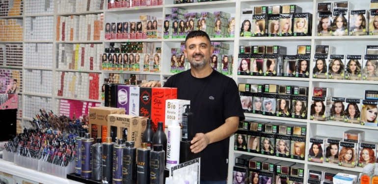 Özgür Kozmetik Yeni Adresinde Hizmet Vermeye Devam Ediyor