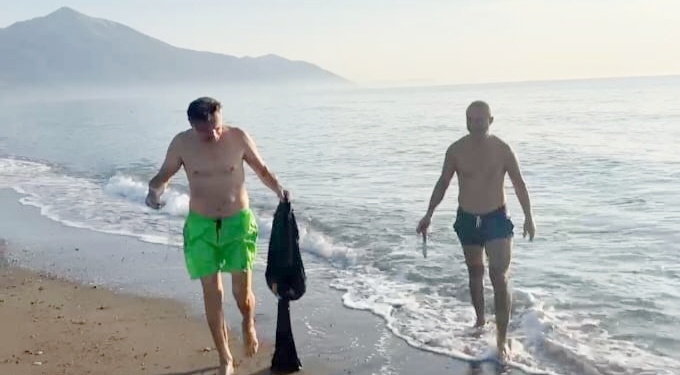 Samandağ Sahilindeki Tehlikeli Ağ Temizlendi