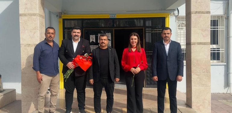 Hatay Ülkü Ocaklarından Öğretmenler Günü Ziyareti