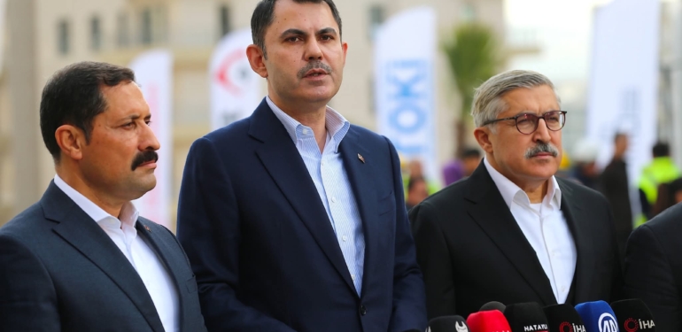 Hatay’da 155 Bin Konut Sahiplerini Buluyor