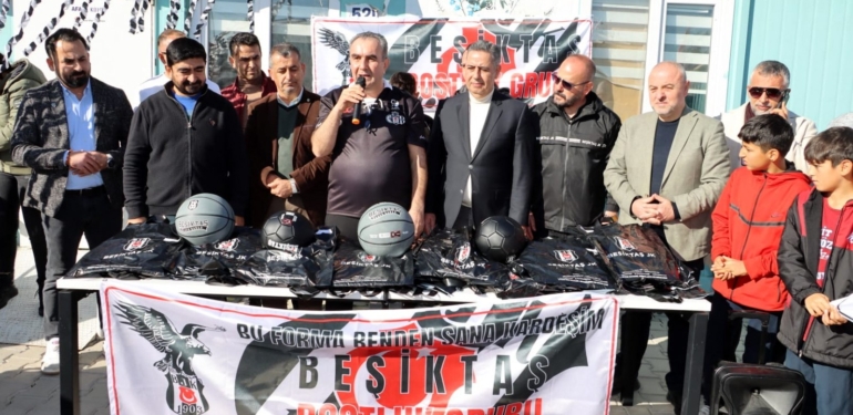 Beşiktaş’tan Depremzede Öğrencilere Siyah-Beyaz Moral