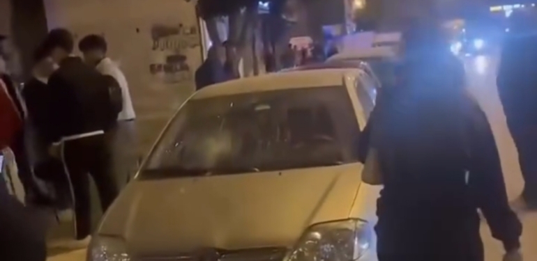 Uyuşturucu Krizine Girerek Araçların Camlarını Kırdı