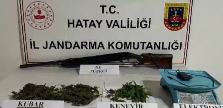 Jandarmadan Samandağ’da Uyuşturucu Baskını