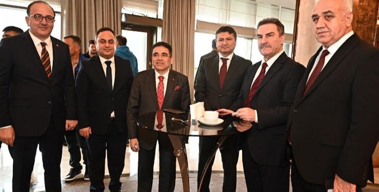 CW Enerji Türkiye Yağlı Güreş Ligi Ödülleri İstanbul’da Sahiplerini Buldu