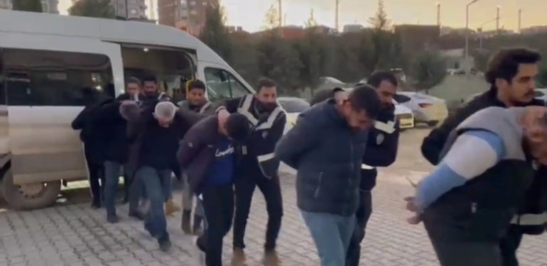 Hatay’da Aranan 52 Kişi Yakalandı, 23’ü Tutuklandı