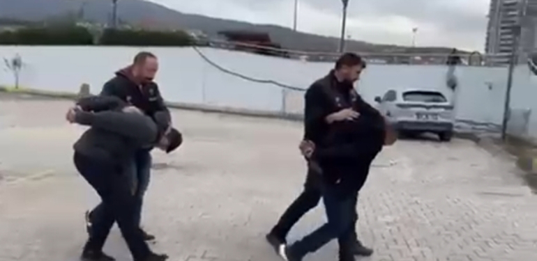 Uyuşturucu Suçundan Aranan 2 Hükümlü Yakalandı