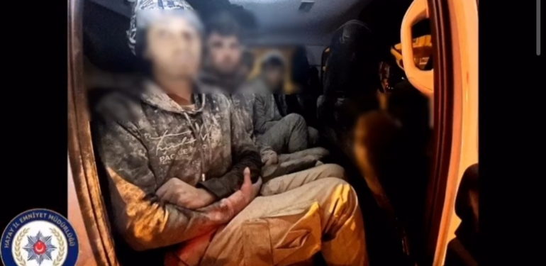 Antakya-Belen Yolunda 8 Kaçak Göçmen Yakalandı