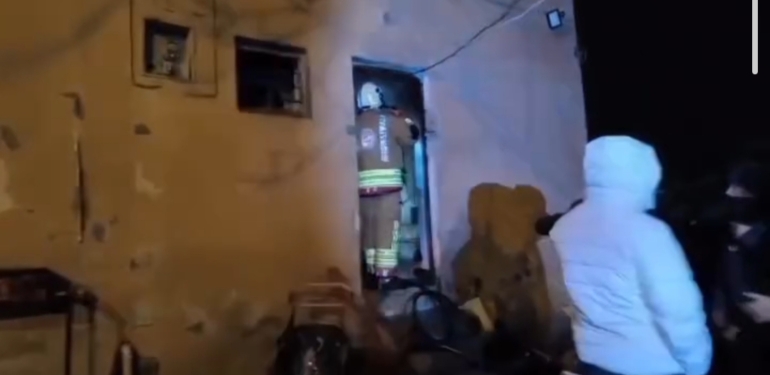 Dörtyol’da Yanan Evden 7 Kişi Tahliye Edildi