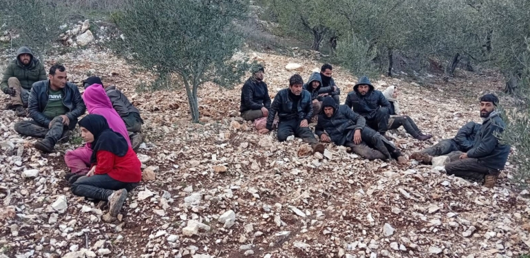 Yayladağı’nda 30 Kaçak Göçmen Yakalandı