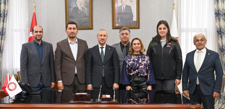 Asi Nehri ve Gölbaşı Gölü İçin Rehabilitasyon Protokolü İmzalandı