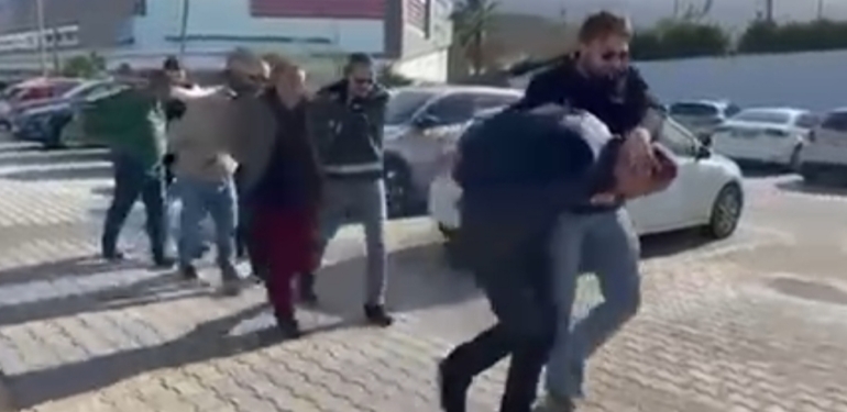 Farklı Suçlardan Aranan 4 Kişi Yakalandı