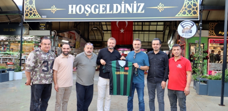 Ogün Kaptanoğlu’na Hatay’ın Vefasını Anlatan Anı Forması