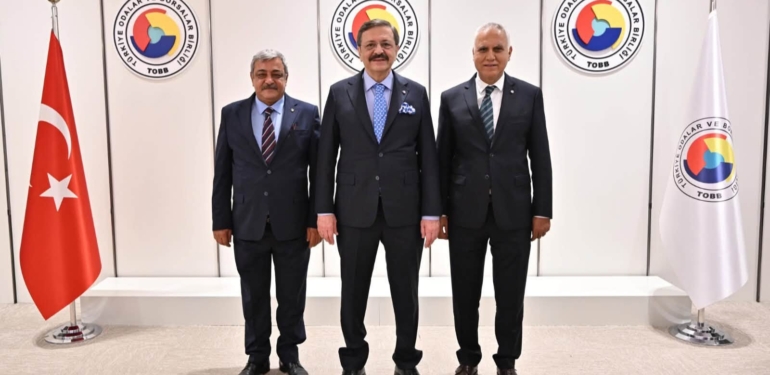 Hatay Ticaret Borsası Yönetimi  Hisarcıklıoğlu’nu Ziyaret Etti